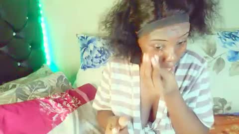 dinnydakrazx online show from October 2, 7:57 am