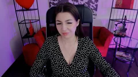 Di online show from March 26, 7:10 am