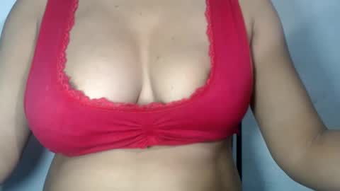 Snapshot of dirtiplay chatting on February 11, 12:28 am dirtiplay online show from February 11, 12:28 am