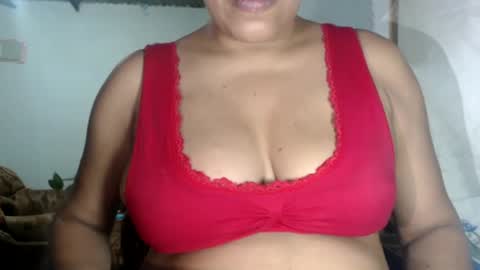 Snapshot of dirtiplay chatting on January 29, 2:19 am dirtiplay online show from January 29, 2:19 am