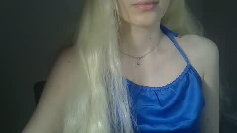 DitaMilton online show from February 17, 8:08 pm