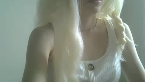 DitaMilton online show from September 13, 10:12 am