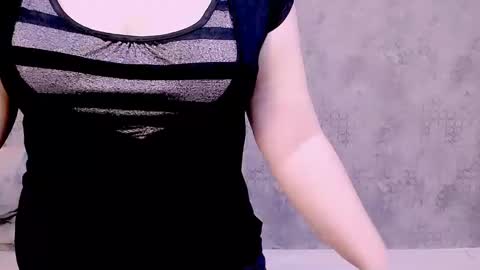 djullia online show from March 9, 6:06 am