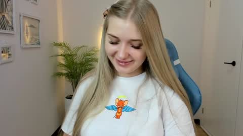 Alice online show from December 5, 2:20 am