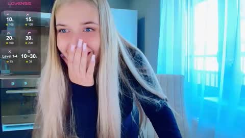 Alice online show from October 12, 7:22 am