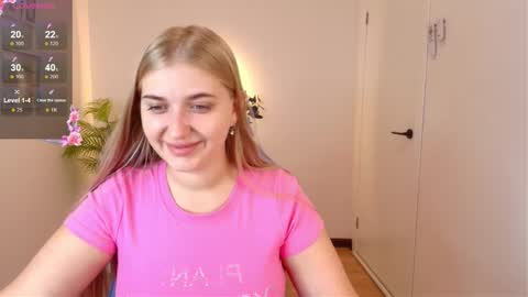 Alice online show from September 19, 2:32 am