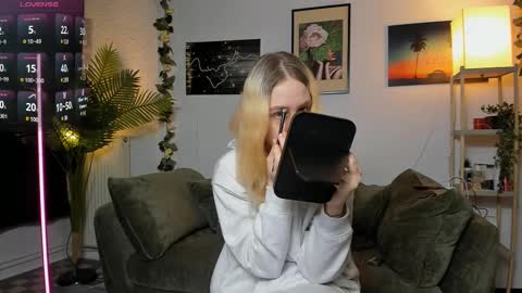 Betty online show from March 8, 5:03 am