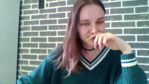 dolcezza_ online show from April 21, 11:28 am