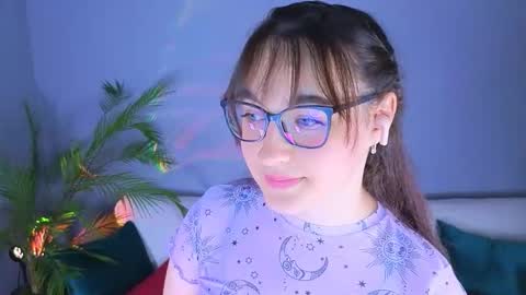 Snapshot of doll_tessa chatting on October 9, 3:27 pm Tessa online show from October 9, 3:27 pm