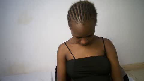 dollberry online show from March 12, 10:26 am