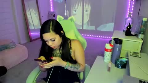 DOLLLFACE online show from September 14, 4:54 am