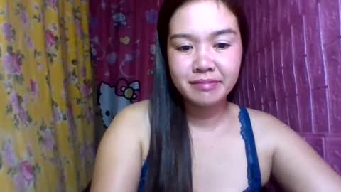 Snapshot of dolly_jane34 chatting on October 8, 9:19 pm dolly_jane34 online show from October 8, 9:19 pm