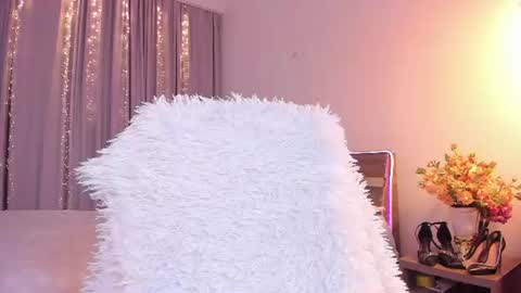 Dollya online show from July 18, 2:08 pm