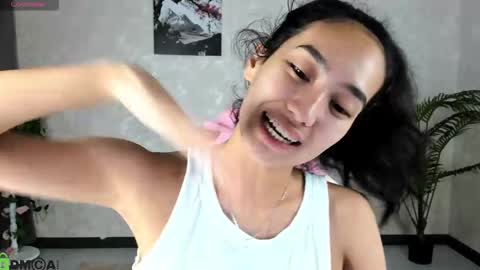 Aura online show from September 15, 3:59 am