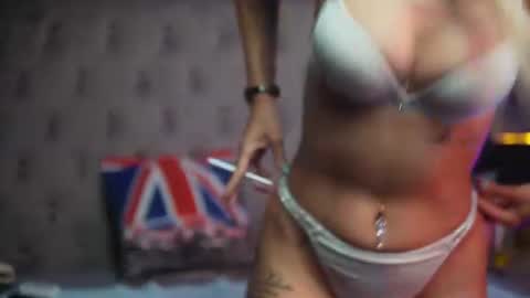  Donna  online show from June 21, 6:56 pm