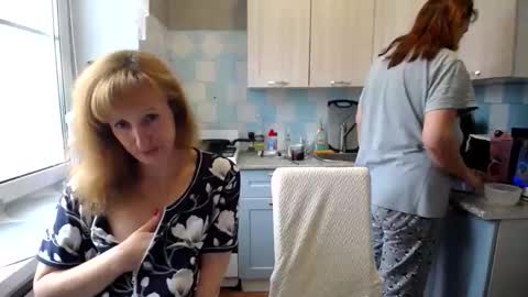 Tatiana 43 curvy sexy body and Joanna redhead 39 years online show from October 2, 7:24 am