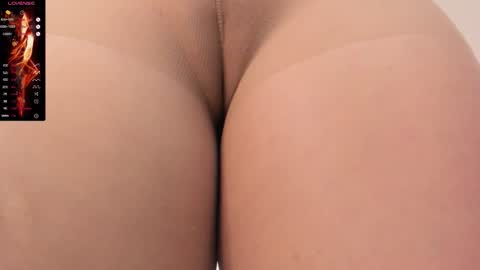 Paula DiazGMT-5 0730 - 1400 online show from November 20, 1:01 pm