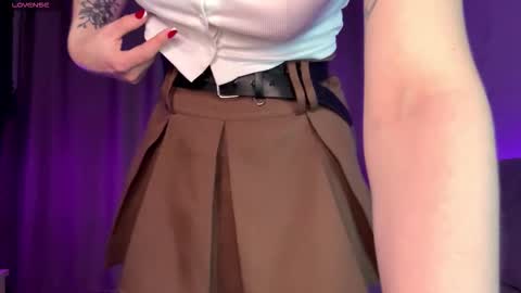 Dori online show from February 12, 9:27 pm