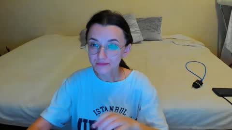 Your Dorotty online show from December 19, 3:04 pm