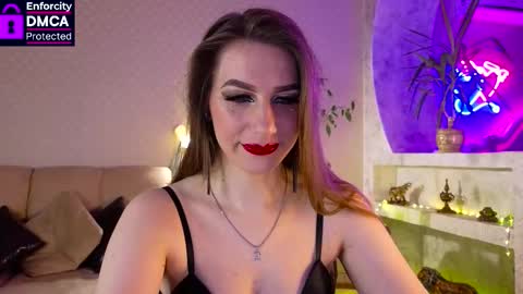 Emily online show from December 5, 1:23 pm