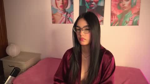 dream_eye online show from November 19, 7:03 pm