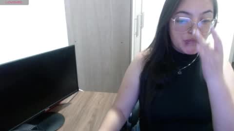 Snapshot of dreams__angel chatting on October 21, 5:00 am Catalina online show from October 21, 5:00 am