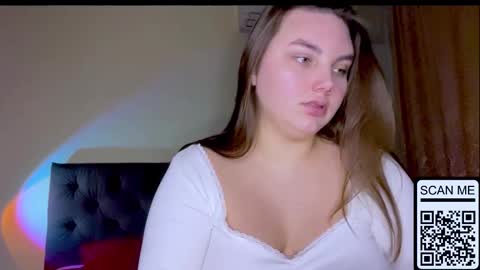 Mila online show from February 17, 5:23 pm