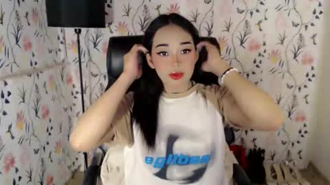 Snapshot of dreyanajones chatting on September 17, 1:53 pm Dreyana online show from September 17, 1:53 pm