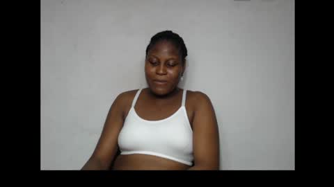 Snapshot of drippussy30 chatting on February 15, 7:17 pm drippussy30 online show from February 15, 7:17 pm
