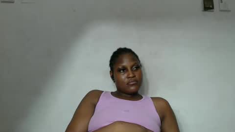 Snapshot of drippussy30 chatting on March 1, 10:10 pm drippussy30 online show from March 1, 10:10 pm