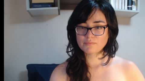 dronae online show from January 14, 11:37 pm