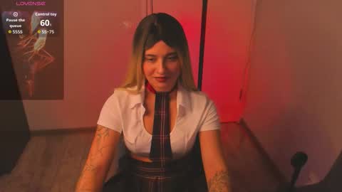 dualwave online show from December 14, 7:52 pm