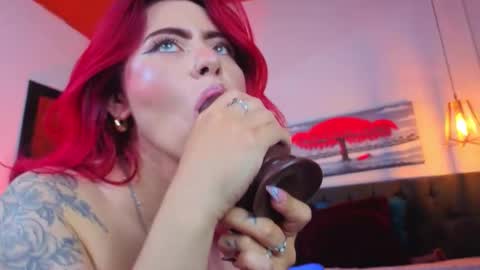 DULCE online show from February 24, 8:07 pm