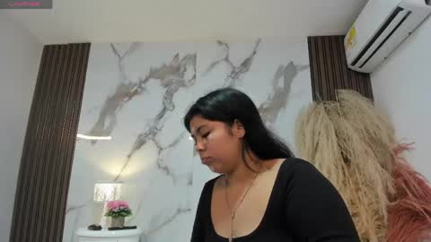 Dulce online show from May 23, 12:25 pm