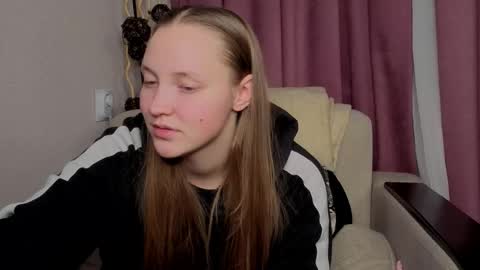 Jenny online show from December 22, 7:28 pm