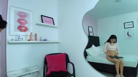 dyanamoon14_ls online show from October 17, 1:36 pm