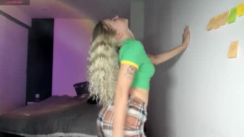 fansly - yourbestbaby online show from December 9, 3:18 am