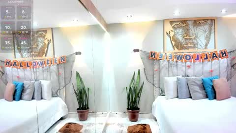      online show from October 29, 12:31 pm