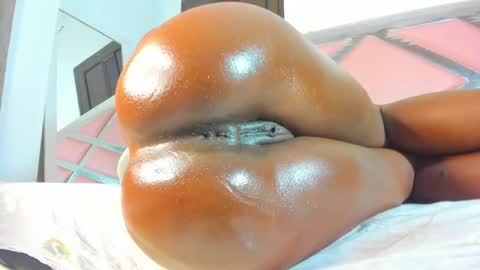 Snapshot of ebonnygoddess2 chatting on February 15, 6:55 pm 2 online show from February 15, 6:55 pm