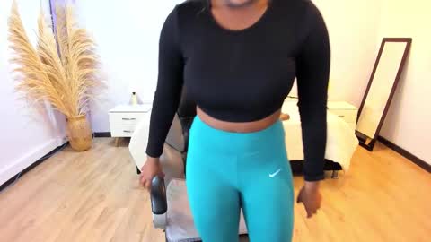 ebony_fantasy2 online show from October 9, 12:09 pm