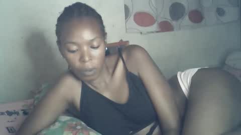 ebony_phoenix12 online show from December 5, 8:03 am