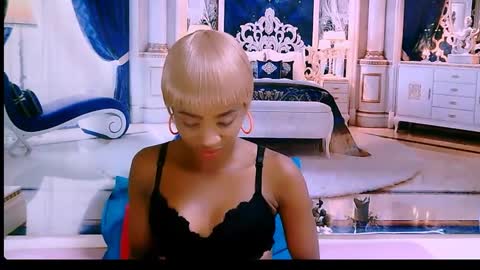 Nova online show from February 14, 7:12 pm