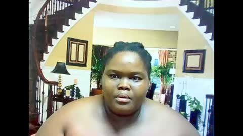 Snapshot of ebonyhotbuns4u2luv chatting on March 6, 5:57 am ebonyhotbuns4u2luv online show from March 6, 5:57 am
