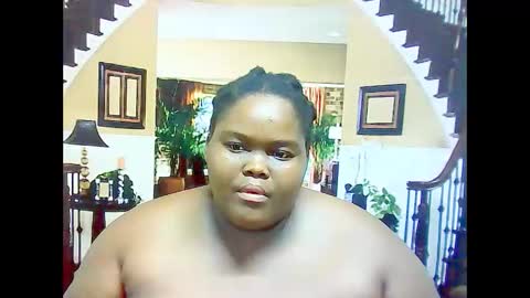 Snapshot of ebonyhotbuns4u2luv chatting on March 8, 6:35 pm ebonyhotbuns4u2luv online show from March 8, 6:35 pm