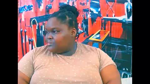 ebonyhotbuns4u2luv online show from November 17, 8:59 am