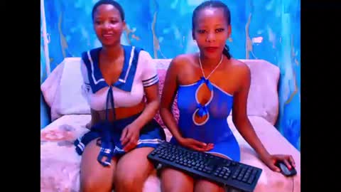 Snapshot of ebonypretty4u chatting on September 22, 6:23 am ebonypretty4u online show from September 22, 6:23 am