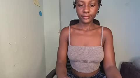 Skye online show from December 8, 6:54 am