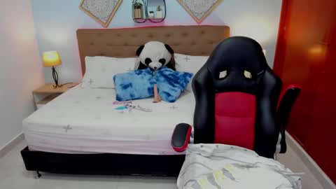 ede online show from November 15, 6:36 am