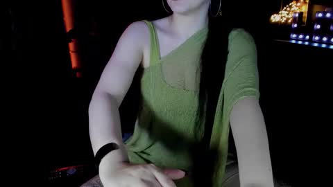 Snapshot of edgequeen69 chatting on October 18, 10:00 pm EdgeQueen69 online show from October 18, 10:00 pm
