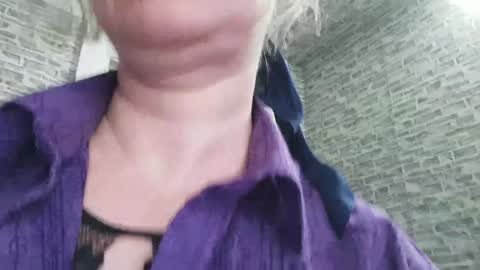 edithmanning online show from February 2, 10:13 am